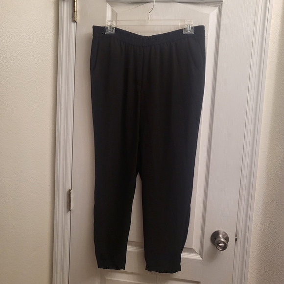 Black Jogger Pants Pre-own - Picture 1 of 5